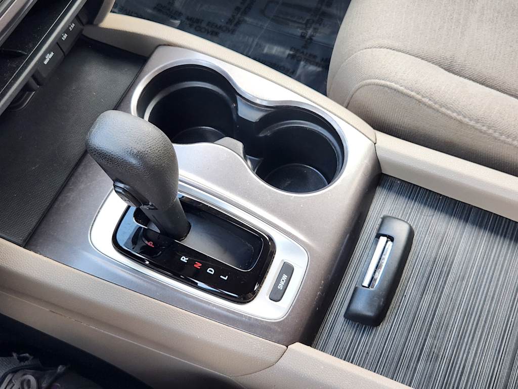 Thumbnail: 2016 Honda Pilot - 14