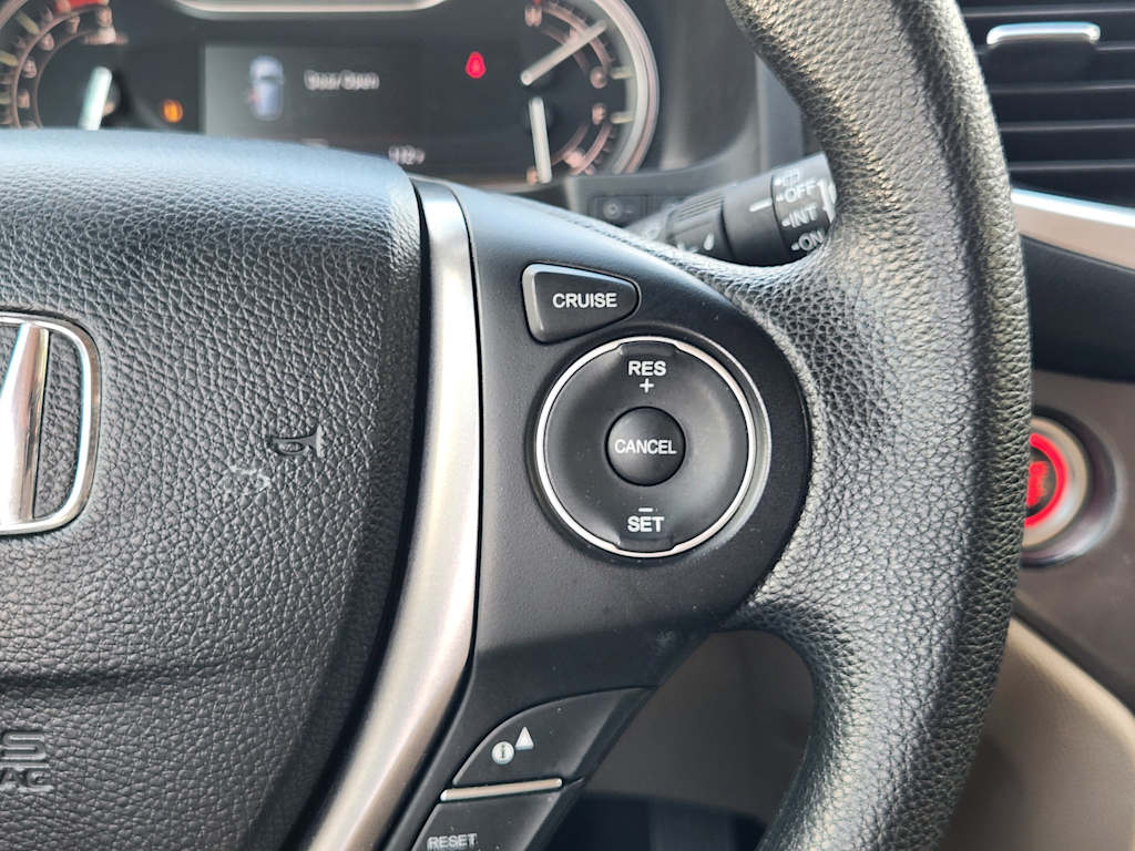 Thumbnail: 2016 Honda Pilot - 32