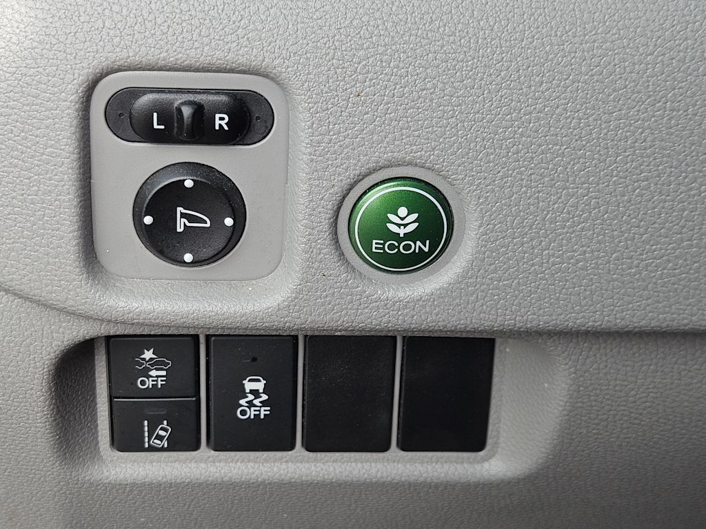 Thumbnail: 2019 Honda Pilot - 26