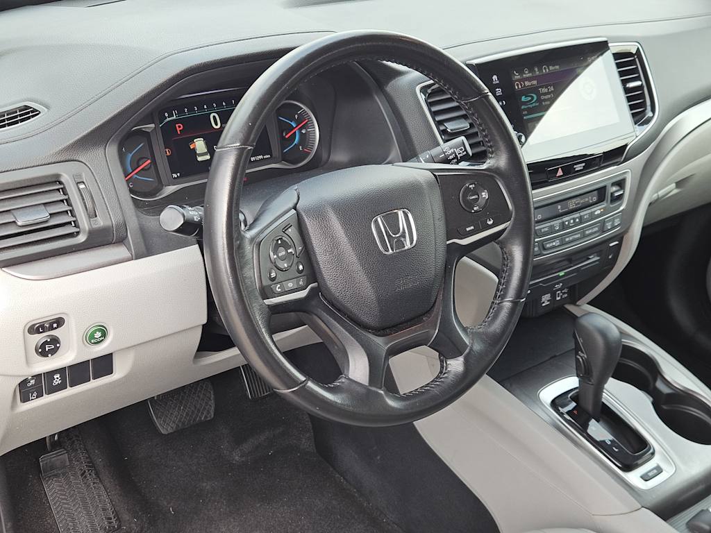 Thumbnail: 2019 Honda Pilot - 2