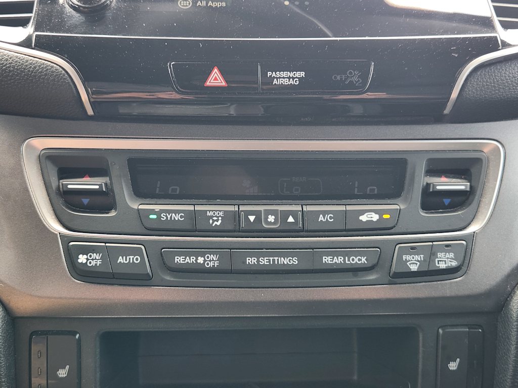 Thumbnail: 2020 Honda Pilot - 25