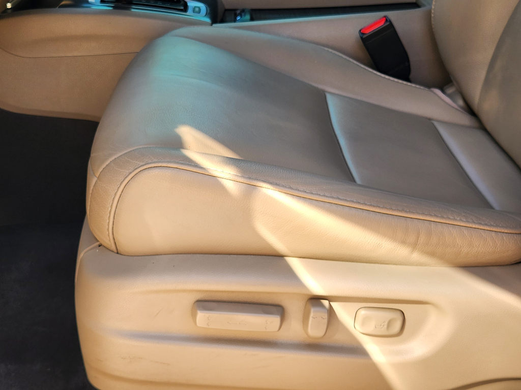 Thumbnail: 2017 Honda Pilot - 29