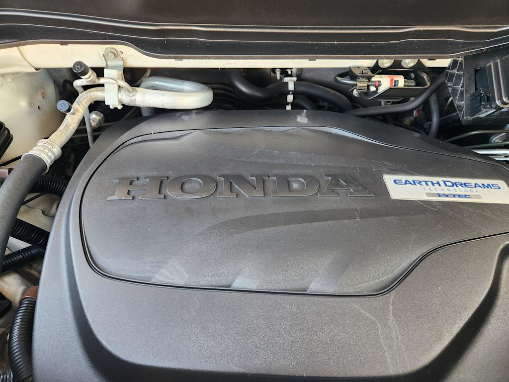 Thumbnail: 2017 Honda Pilot - 34