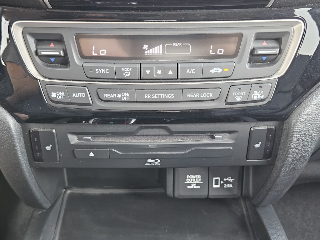 Thumbnail: 2022 Honda Pilot - 26