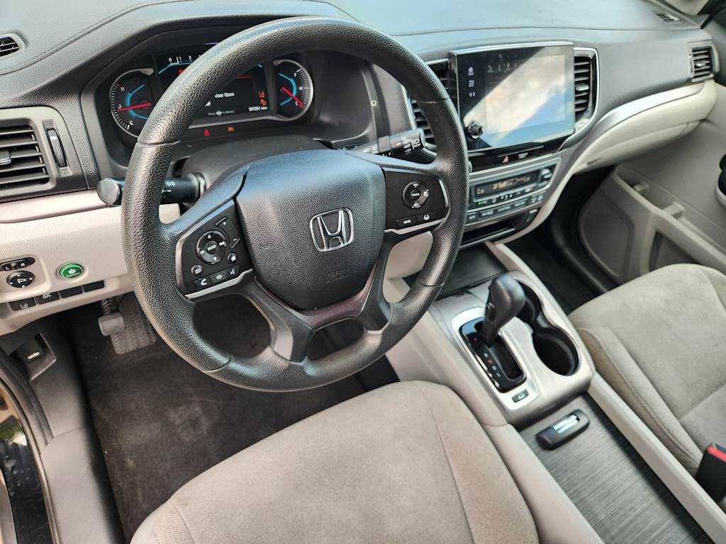 Thumbnail: 2019 Honda Pilot - 2