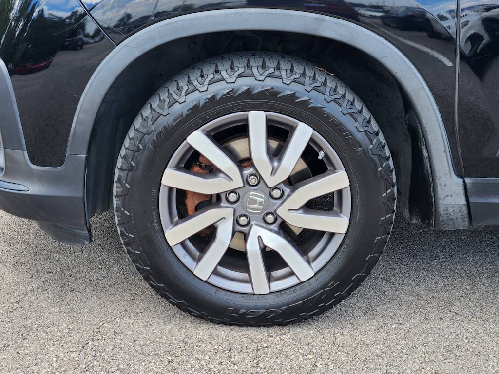 Thumbnail: 2019 Honda Pilot - 21