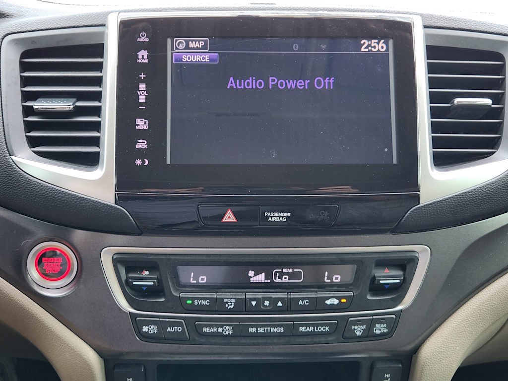 Thumbnail: 2017 Honda Pilot - 12
