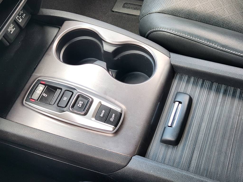 Thumbnail: 2019 Honda Passport - 14