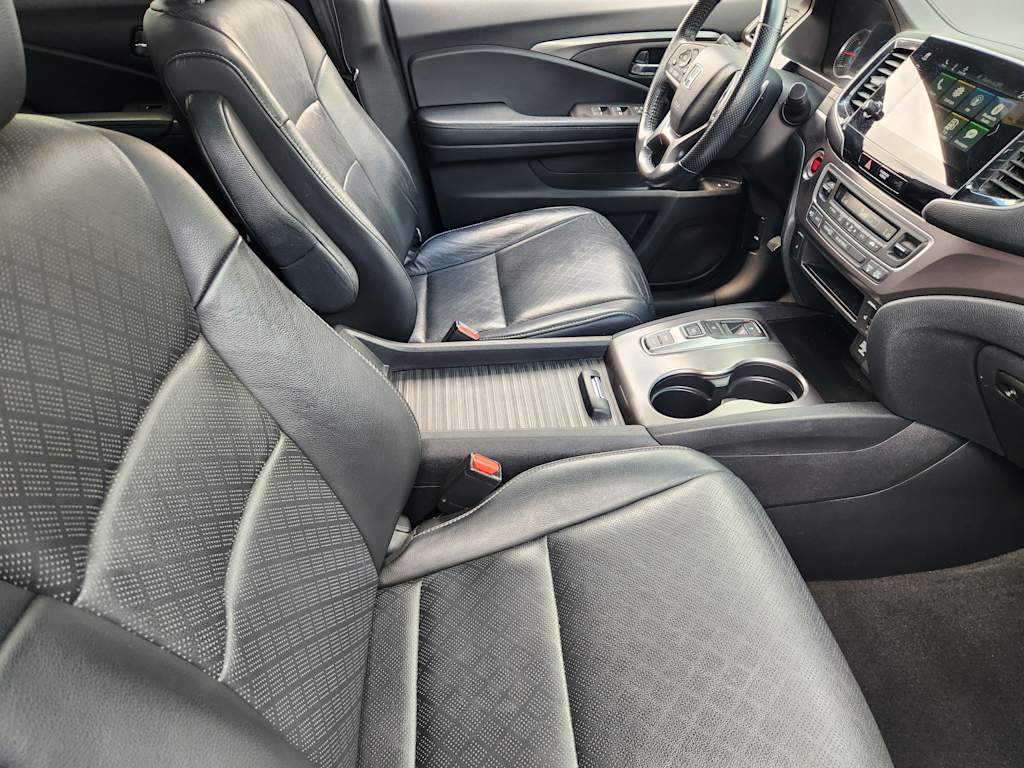 Thumbnail: 2019 Honda Passport - 10