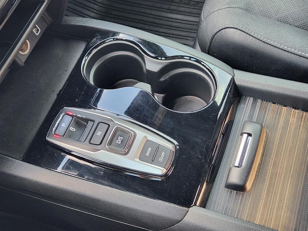 Thumbnail: 2020 Honda Passport - 14