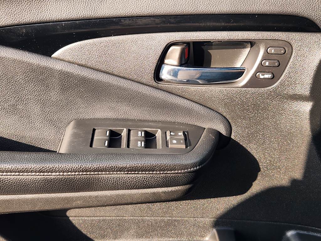 Thumbnail: 2020 Honda Passport - 29