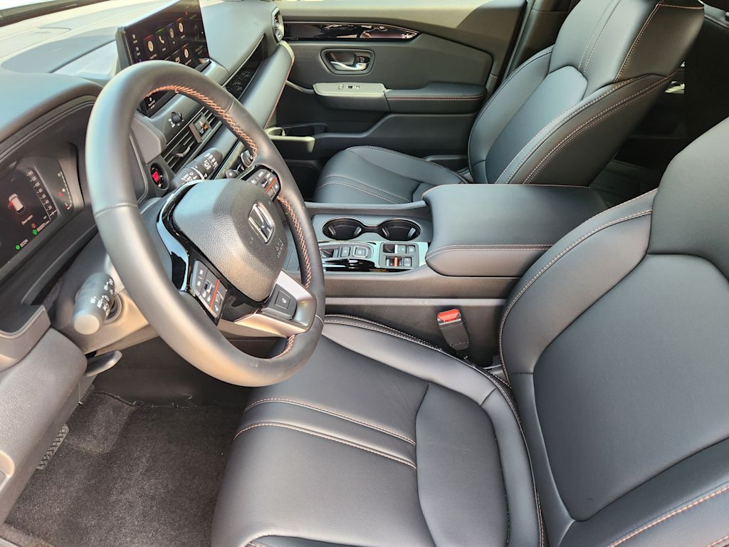 Thumbnail: 2026 Honda Pilot - 9