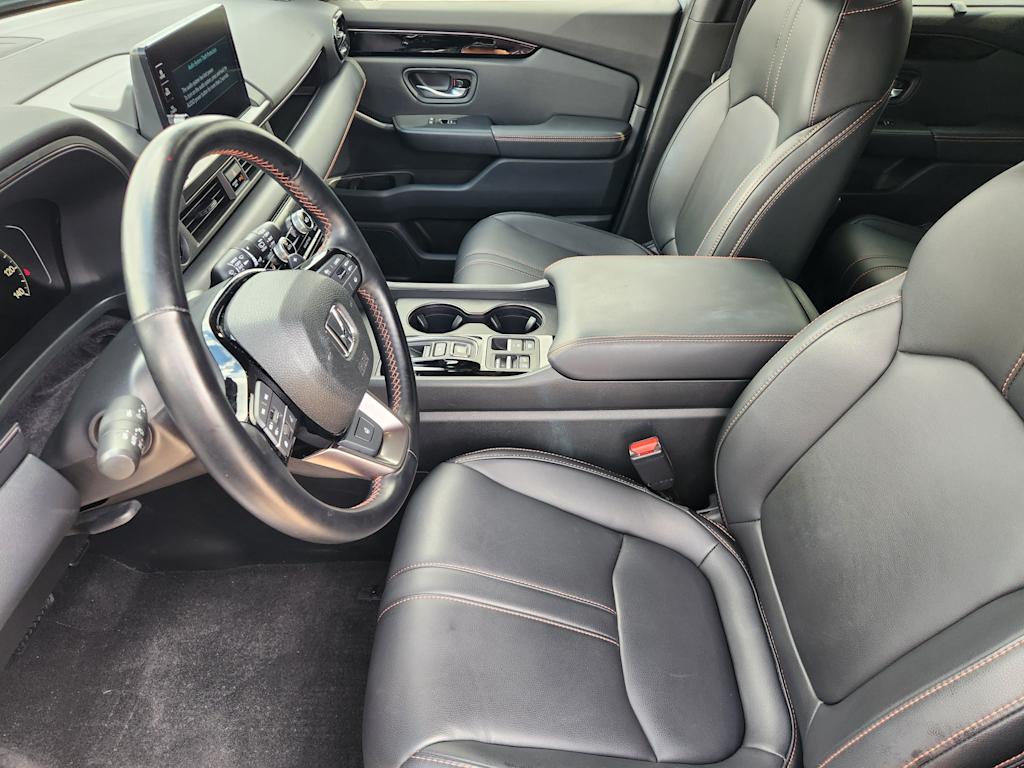 Thumbnail: 2025 Honda Pilot - 9