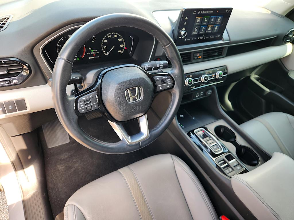 Thumbnail: 2023 Honda Pilot - 2