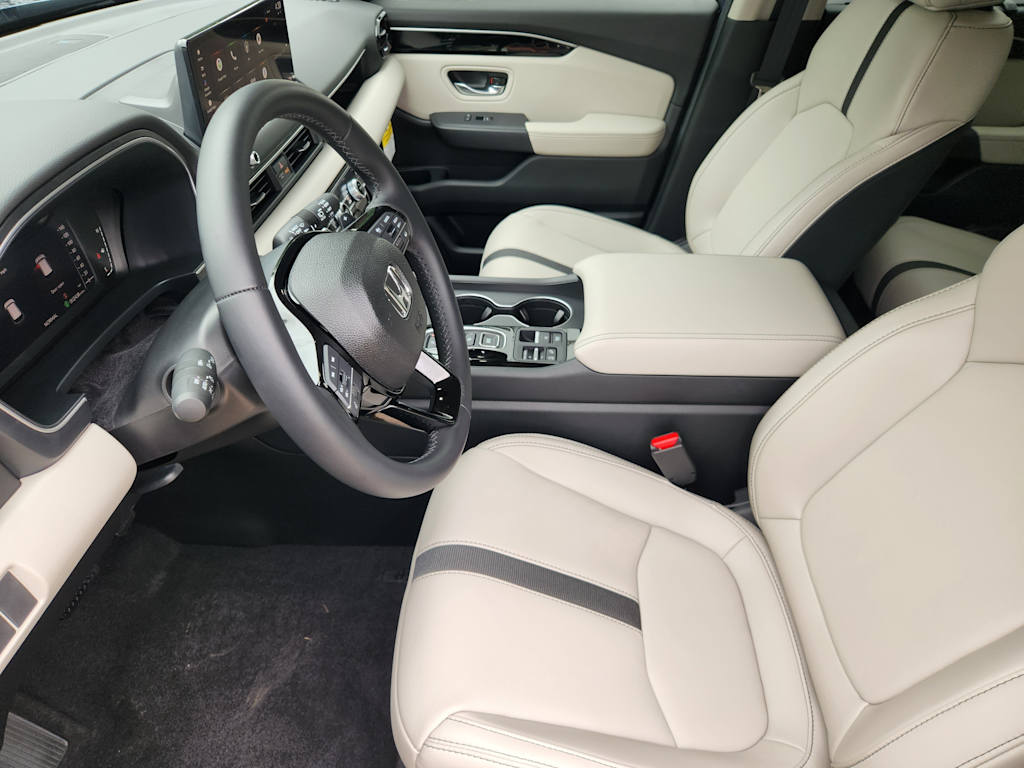 Thumbnail: 2026 Honda Pilot - 8