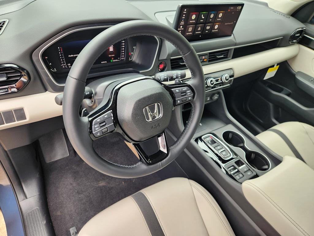 Thumbnail: 2026 Honda Pilot - 2