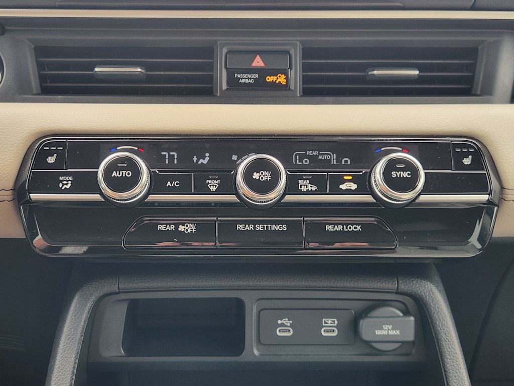 Thumbnail: 2026 Honda Pilot - 25