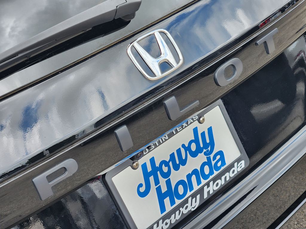 Thumbnail: 2023 Honda Pilot - 22