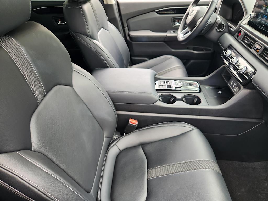 Thumbnail: 2023 Honda Pilot - 9