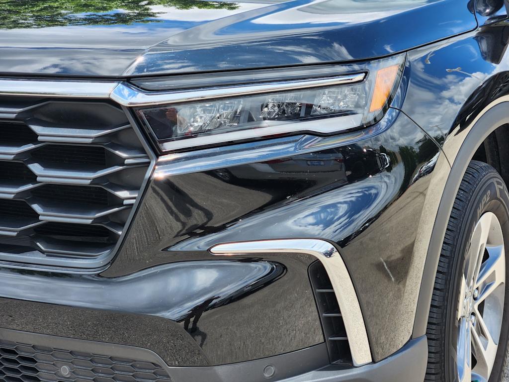 Thumbnail: 2023 Honda Pilot - 20
