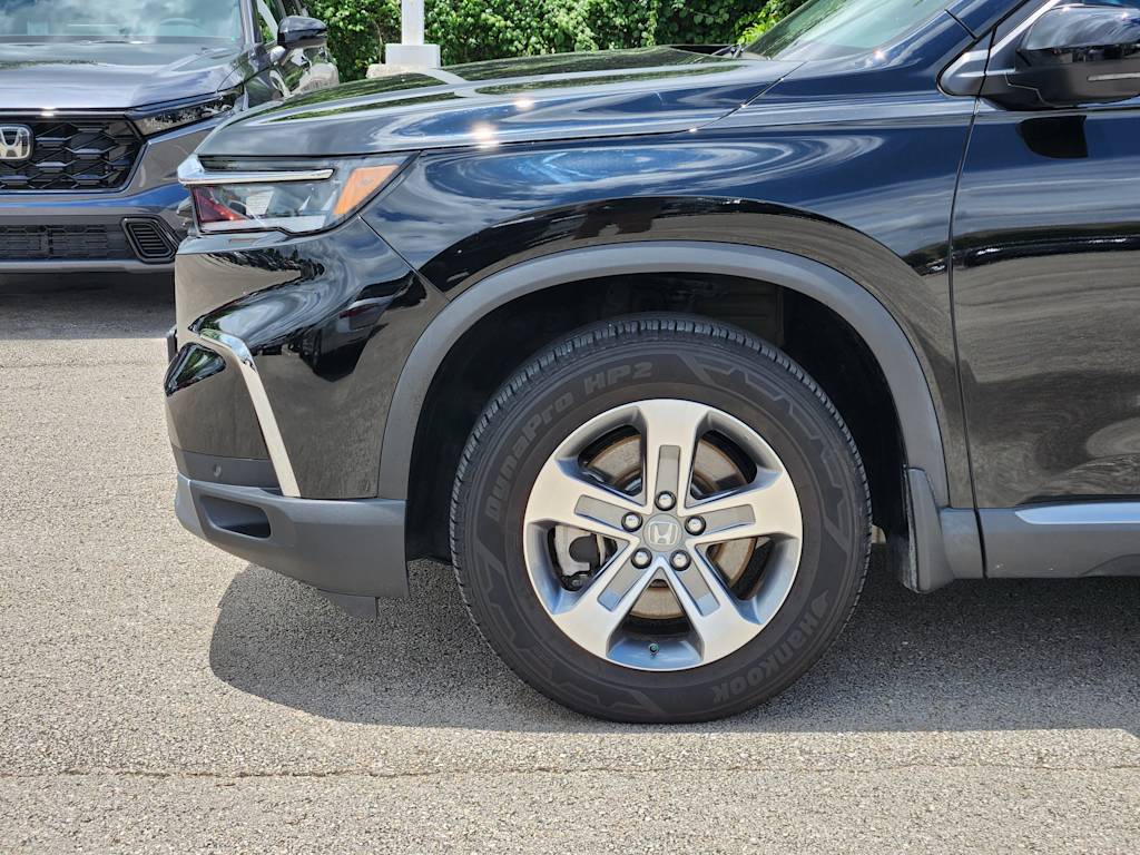 Thumbnail: 2023 Honda Pilot - 5