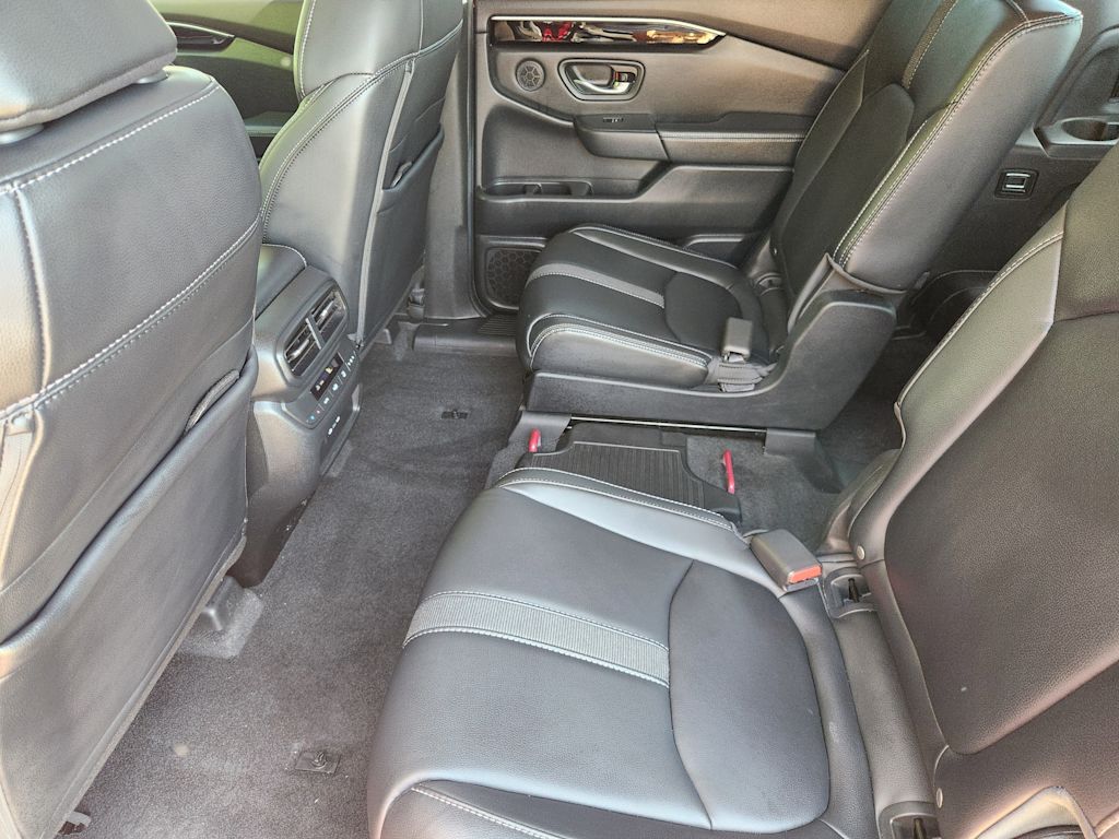 Thumbnail: 2025 Honda Pilot - 11