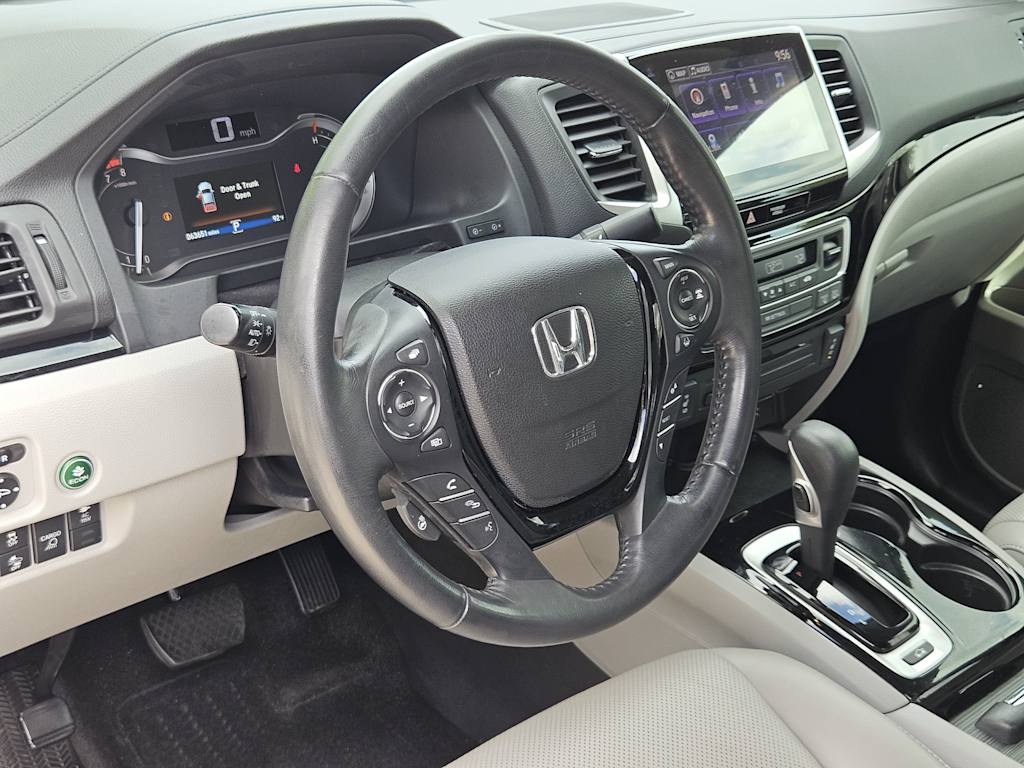 Thumbnail: 2017 Honda Ridgeline - 2