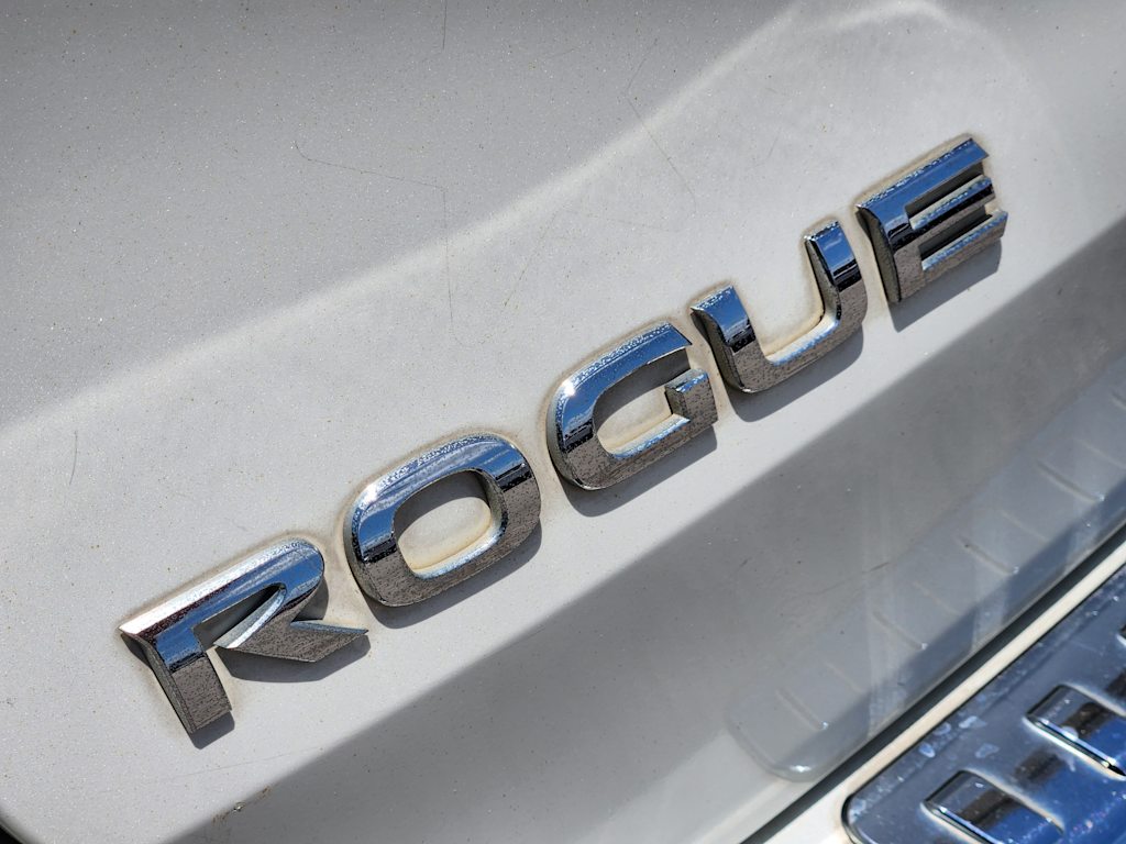 Thumbnail: 2015 Nissan Rogue - 5