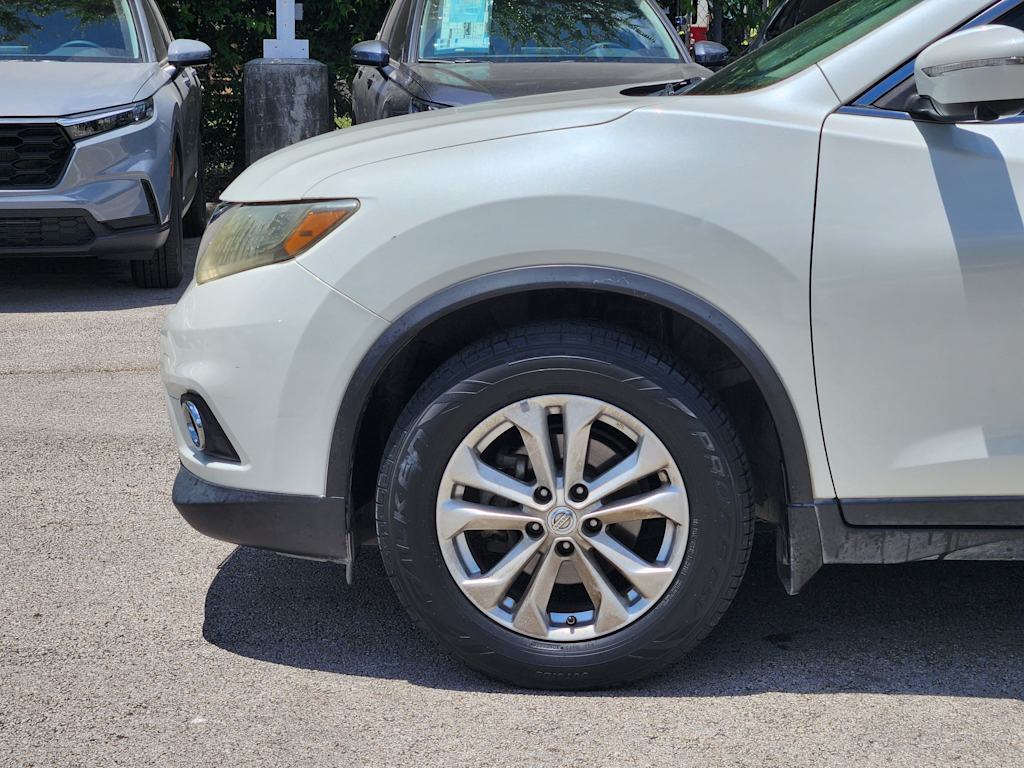 Thumbnail: 2015 Nissan Rogue - 6