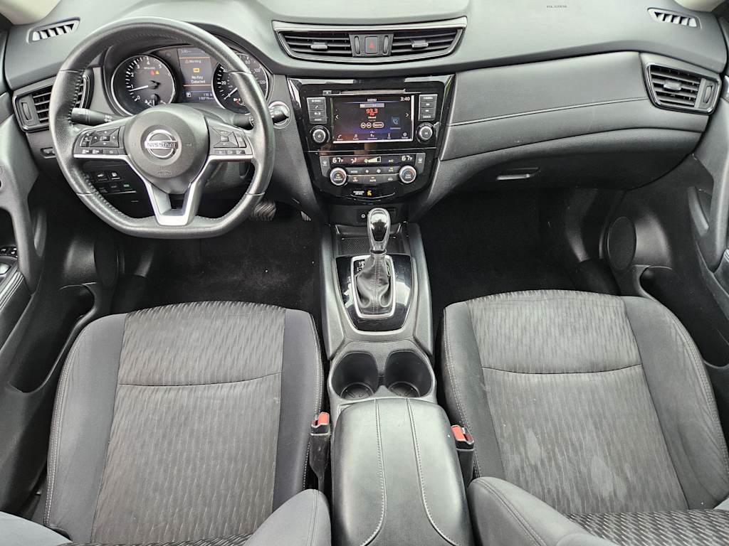Thumbnail: 2019 Nissan Rogue - 10