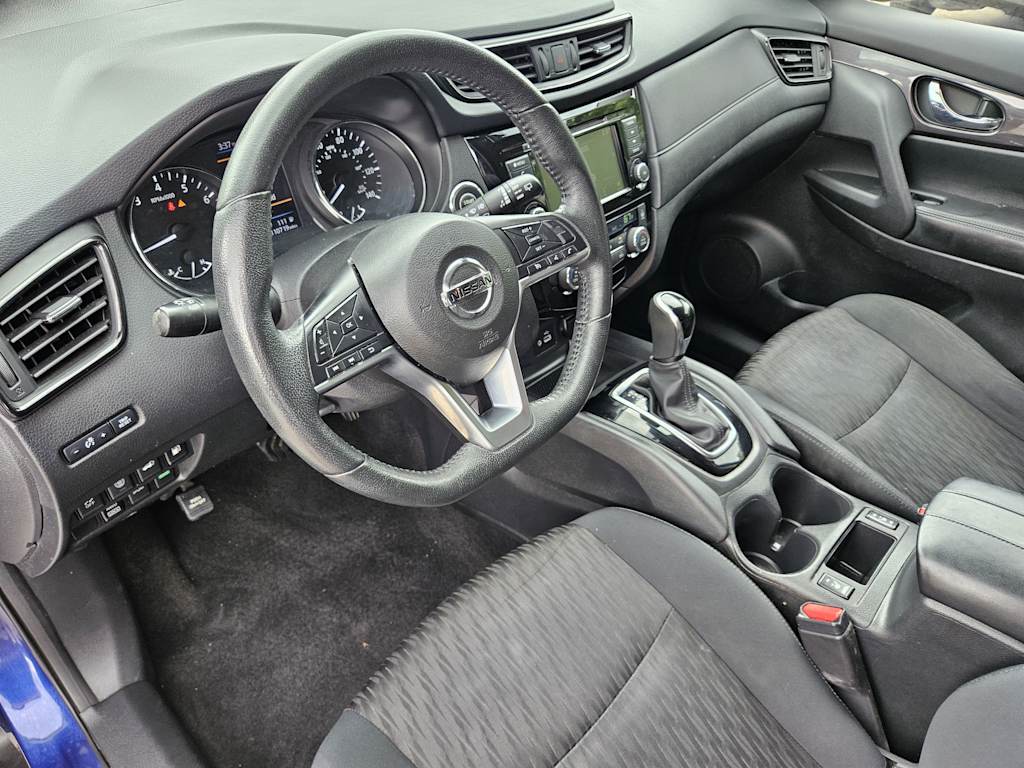 Thumbnail: 2019 Nissan Rogue - 2