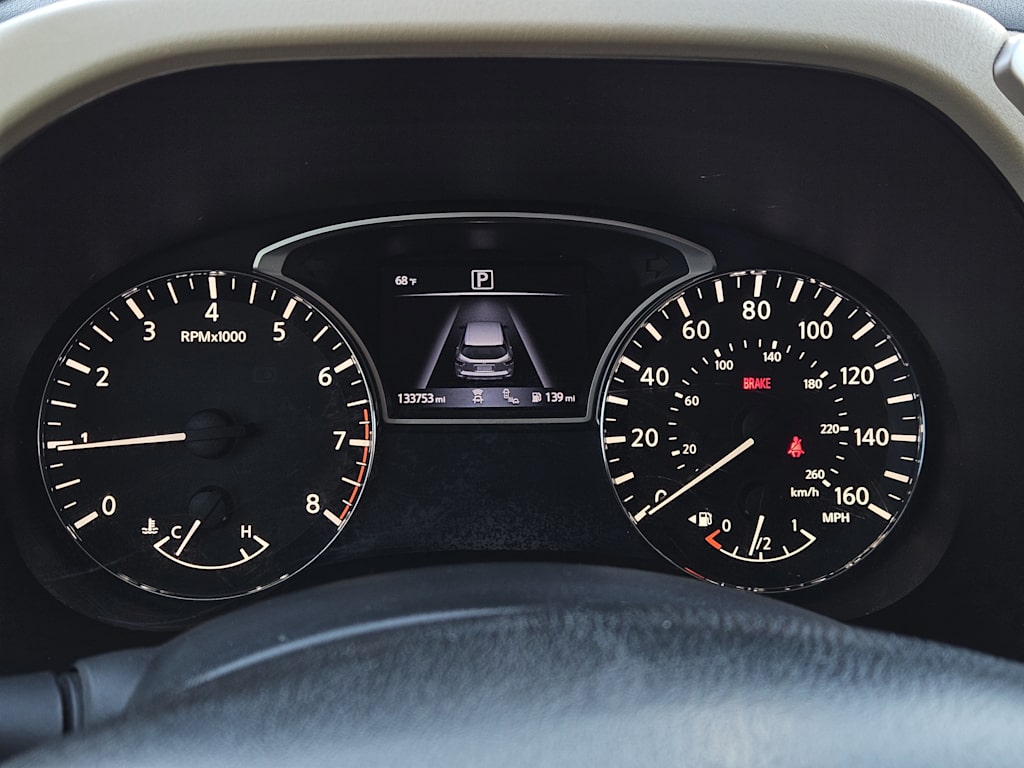 Thumbnail: 2017 Nissan Pathfinder - 16