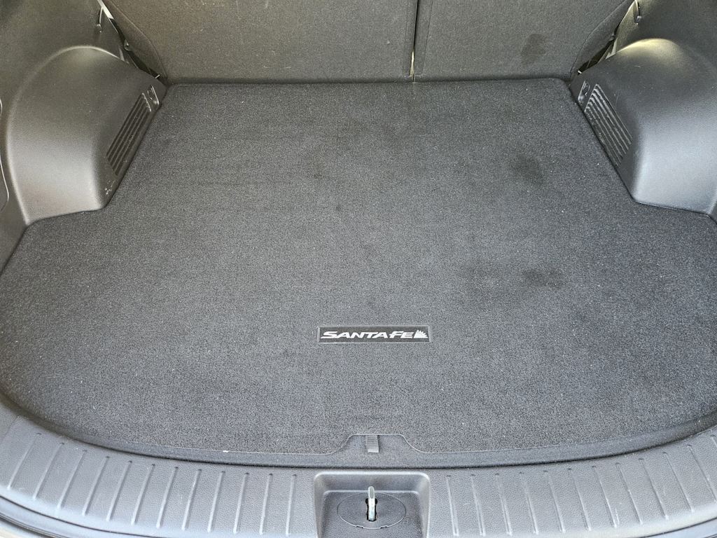 Thumbnail: 2023 Hyundai Santa Fe - 16