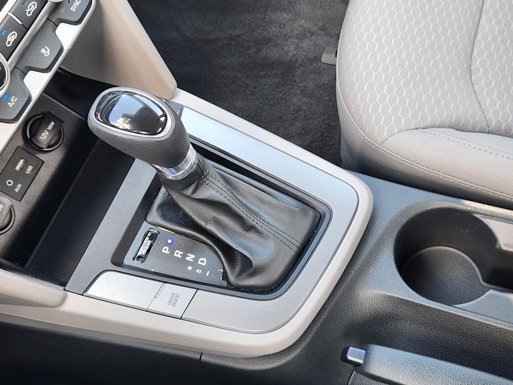Thumbnail: 2020 Hyundai Elantra - 14