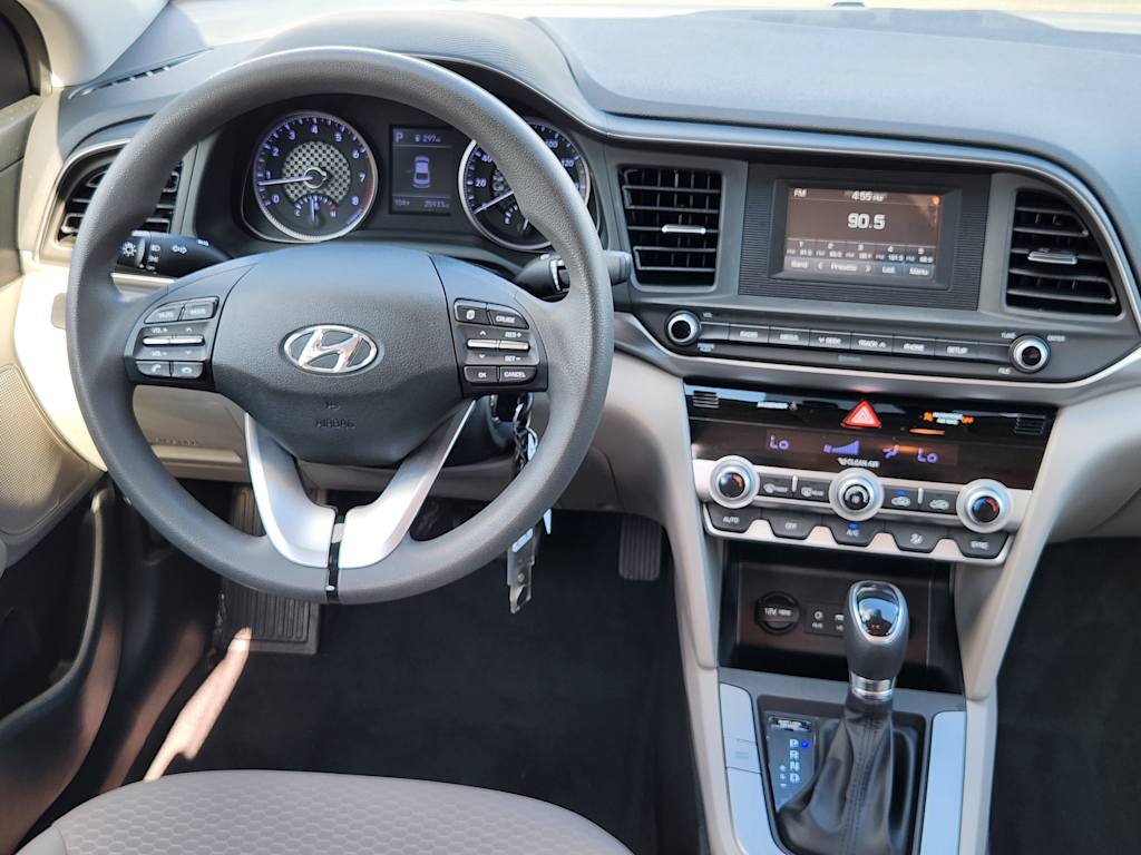 Thumbnail: 2020 Hyundai Elantra - 12
