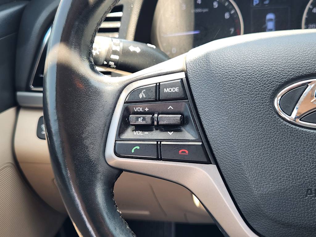 Thumbnail: 2018 Hyundai Elantra - 29