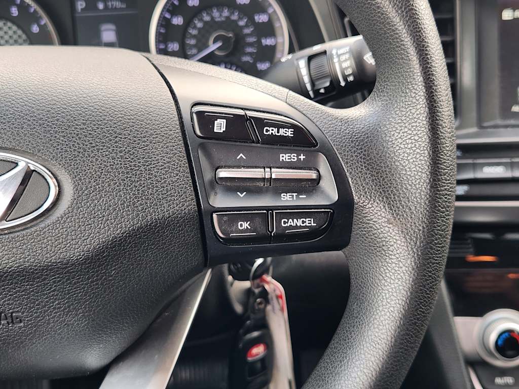 Thumbnail: 2020 Hyundai Elantra - 30