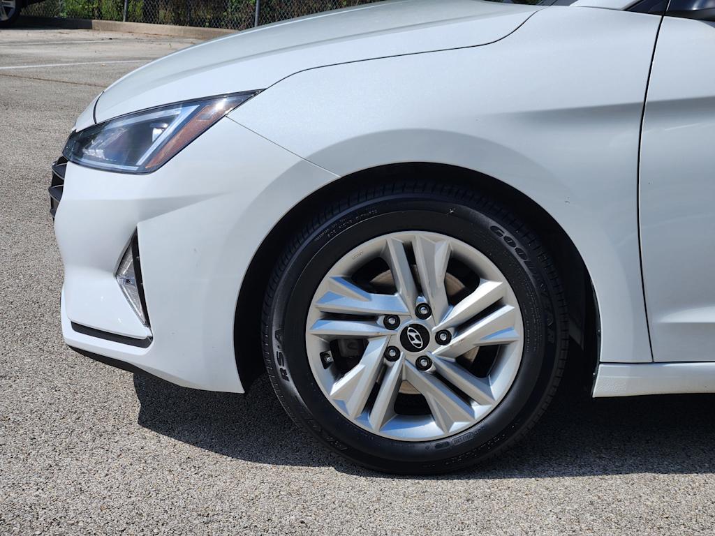 Thumbnail: 2020 Hyundai Elantra - 6
