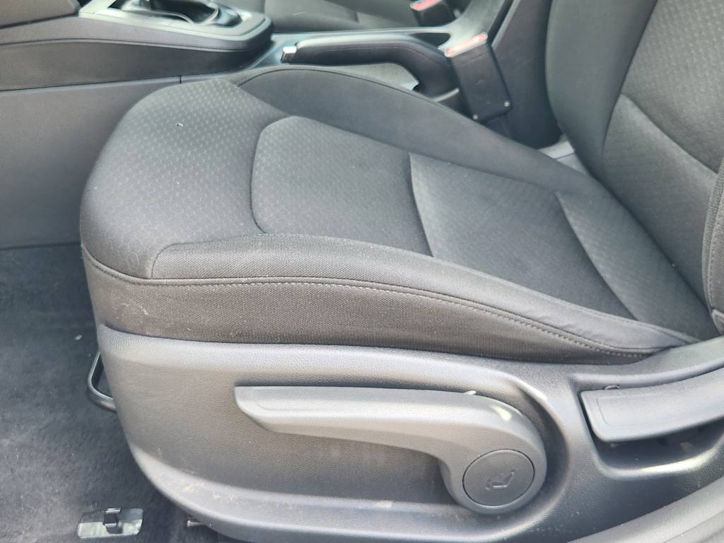 Thumbnail: 2020 Hyundai Elantra - 28