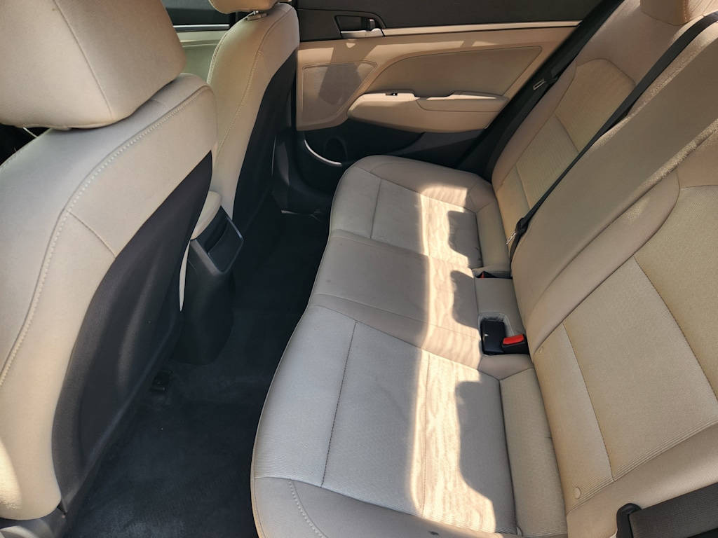 Thumbnail: 2017 Hyundai Elantra - 11