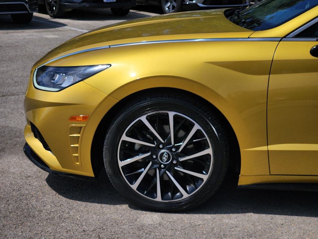 Thumbnail: 2020 Hyundai Sonata - 6