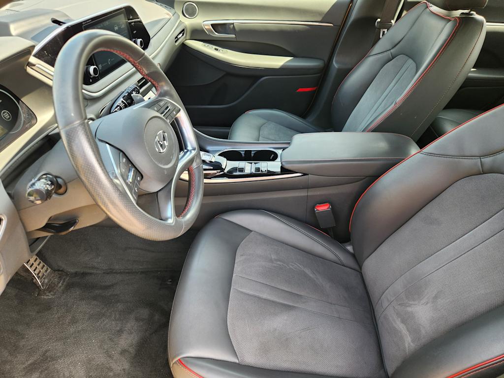 Thumbnail: 2020 Hyundai Sonata - 9