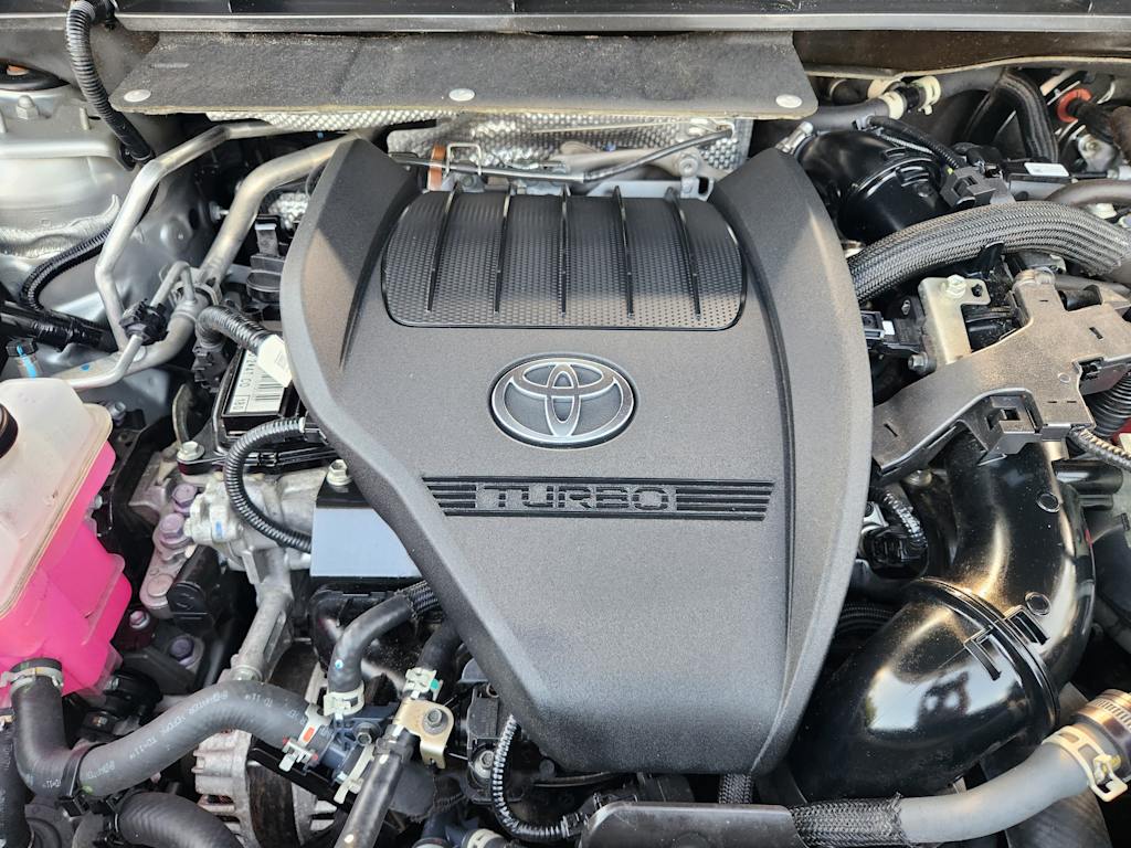 Thumbnail: 2023 Toyota Highlander - 7