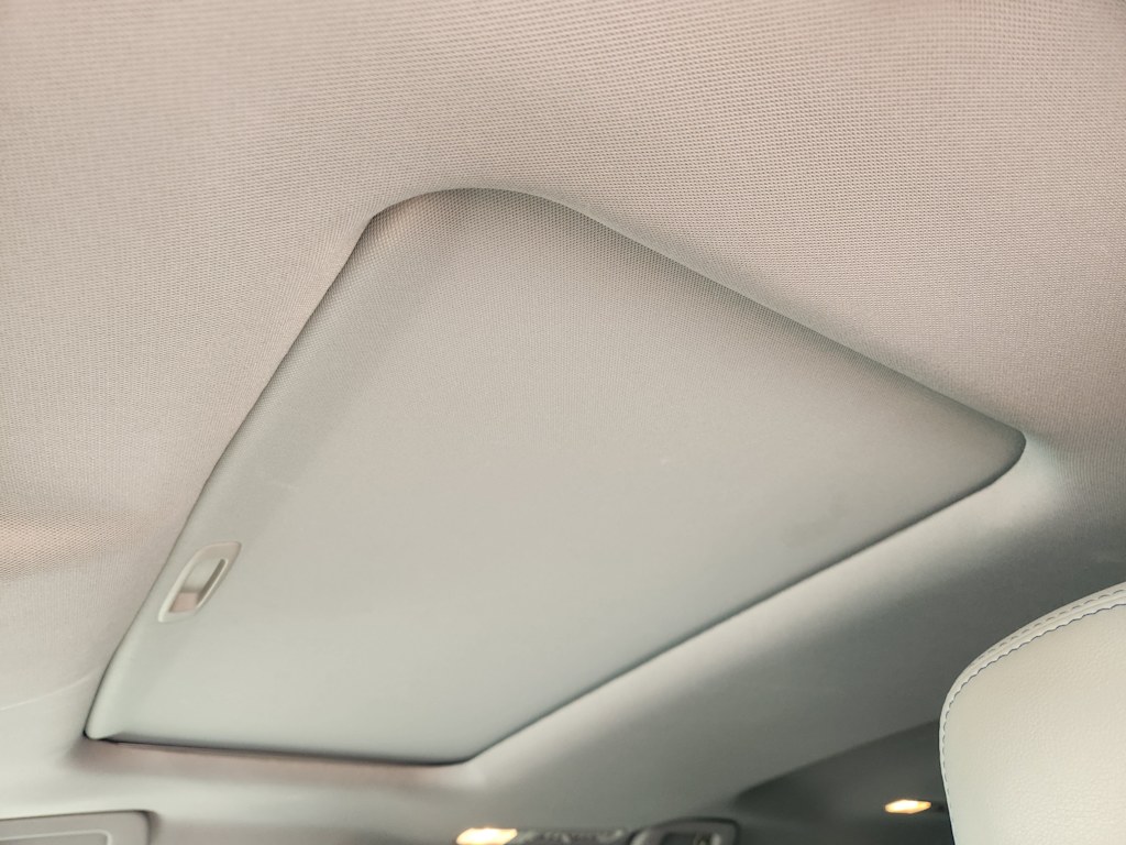 Thumbnail: 2014 Toyota Highlander - 30