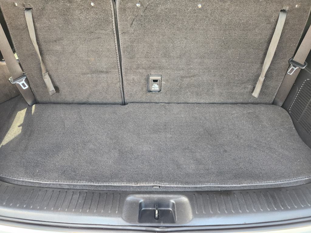 Thumbnail: 2019 Toyota Highlander - 16