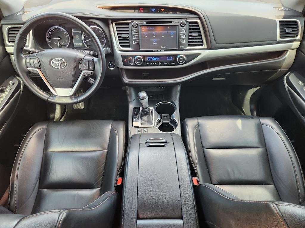 Thumbnail: 2019 Toyota Highlander - 8