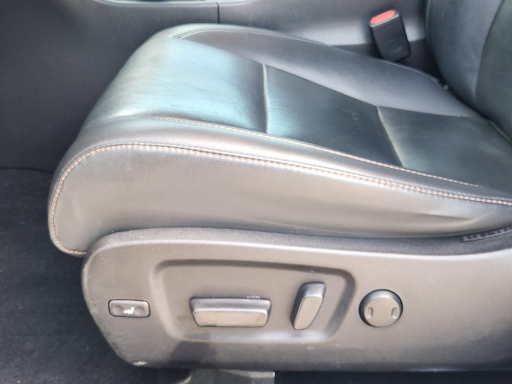 Thumbnail: 2019 Toyota Highlander - 29