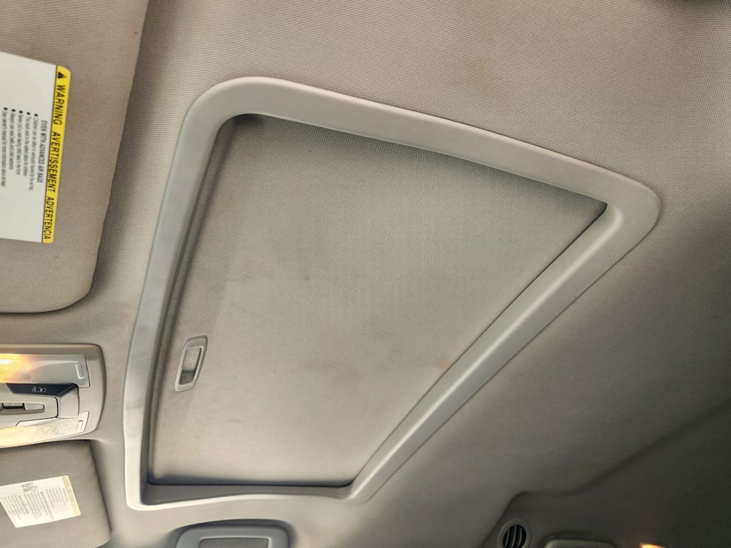 Thumbnail: 2016 Toyota Sienna - 30