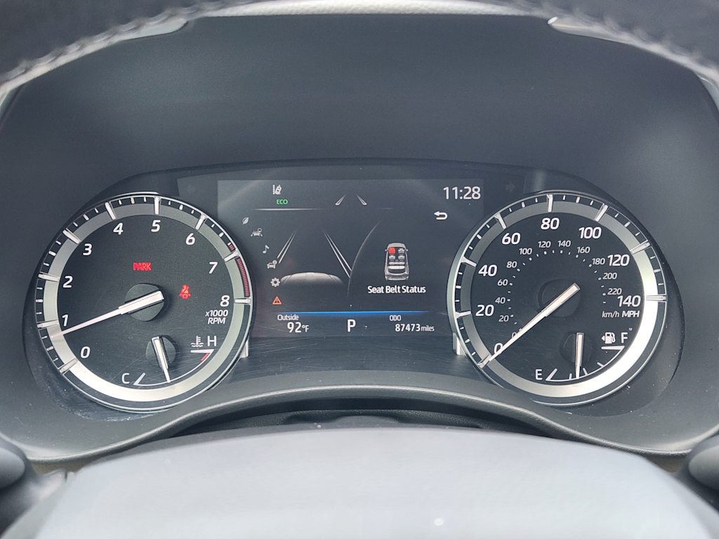 Thumbnail: 2021 Toyota Highlander - 14