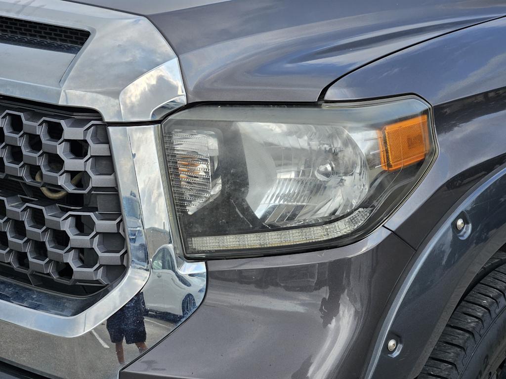 Thumbnail: 2019 Toyota Tundra - 21